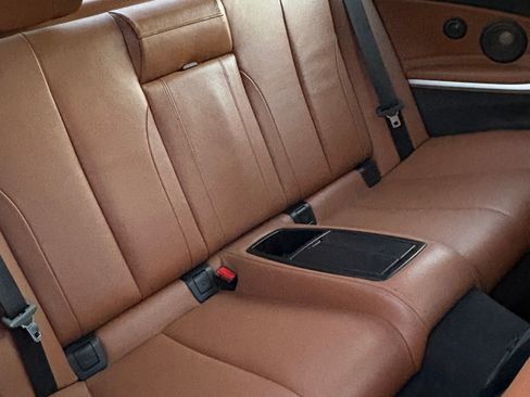 Used 2016 BMW 435i Convertible image 10