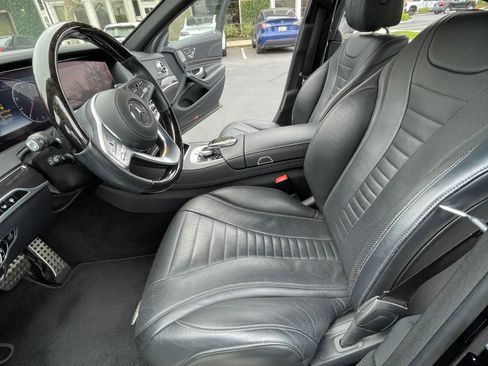 Used 2019 Mercedes-Benz S 560 Sedan image 8