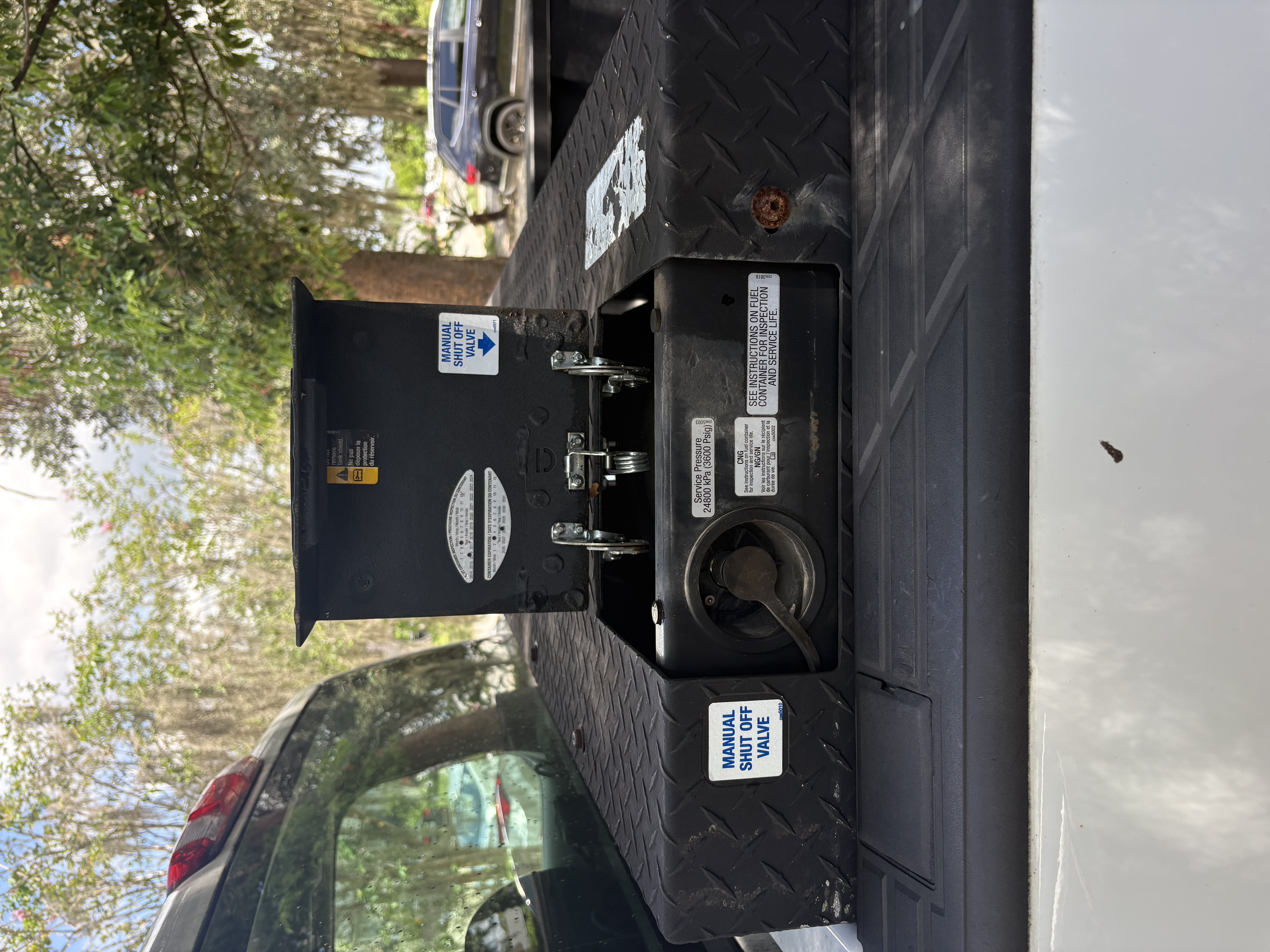 Used 2013 Chevrolet Silverado 2500 W/T AWD/4WD image 9