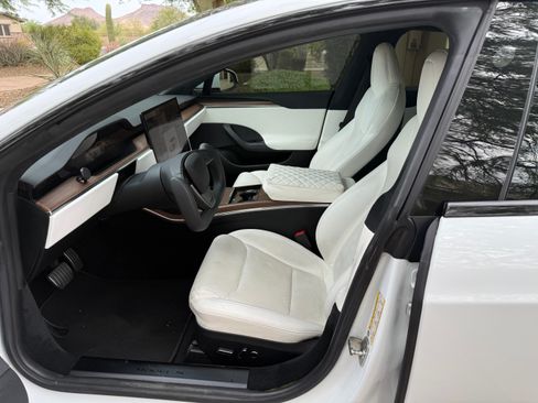 Used 2021 Tesla Model S Long Range AWD/4WD image 6