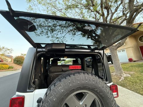 Used 2012 Jeep Wrangler Sport image 13