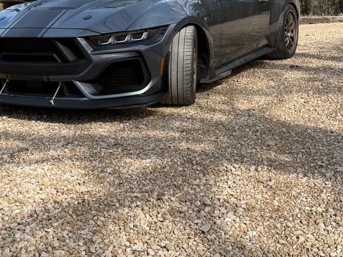 Used 2025 Ford Mustang GT Premium w/ GT Performance Package image 2