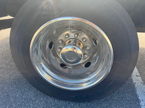 Used 2017 Ford F450 XL w/ Power Equipment Group image 10