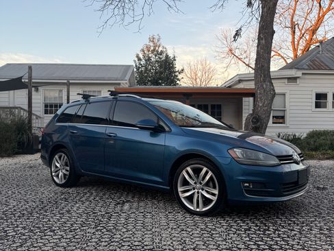 Used 2015 Volkswagen Golf TDI SEL image 6