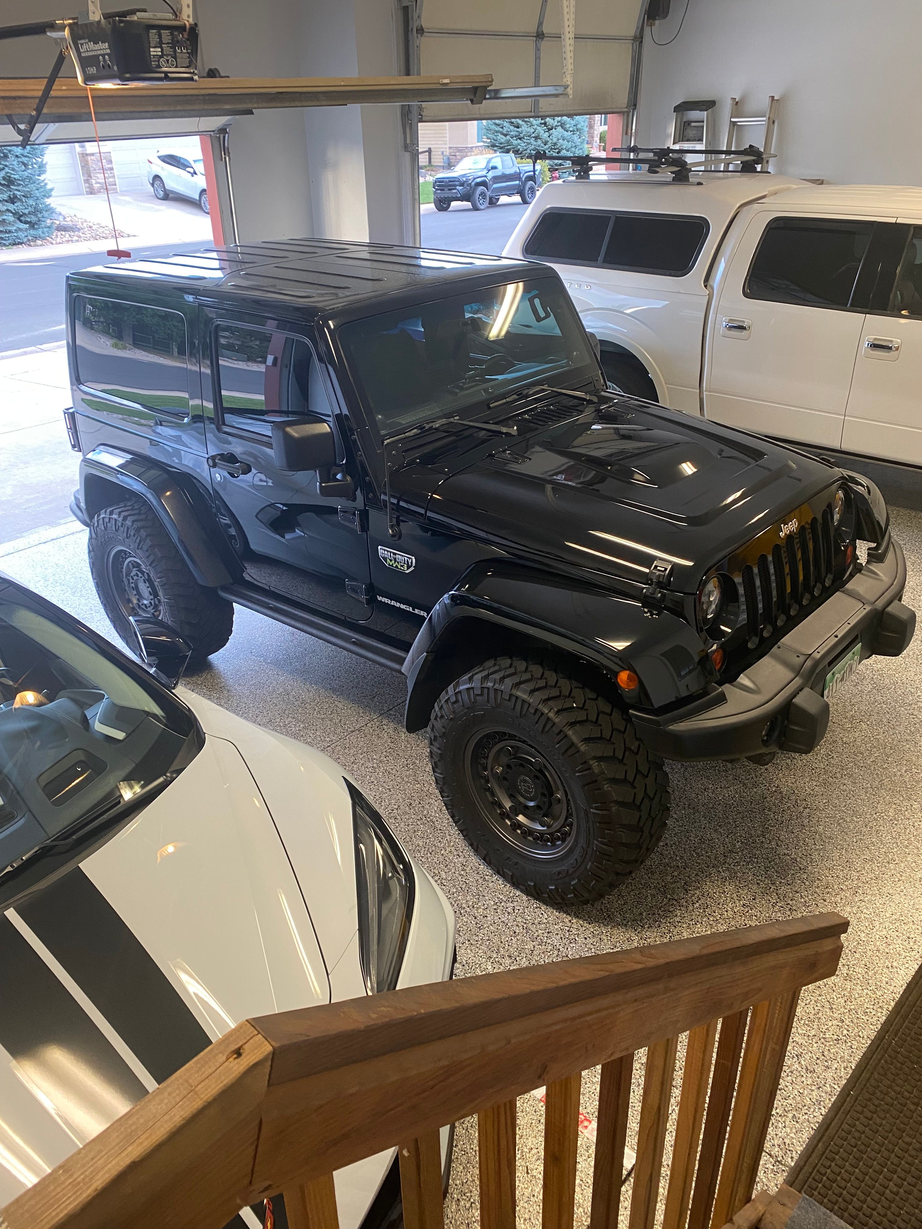 Used 2012 Jeep Wrangler Rubicon AWD/4WD image 4
