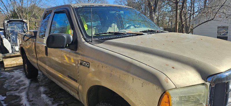 Used 2001 Ford F350 4x4 SuperCab Super Duty image 2