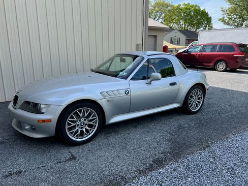 Used 2002 BMW Z3 3.0i image 1