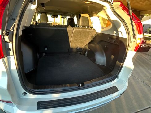 Used 2015 Honda CR-V Touring image 8