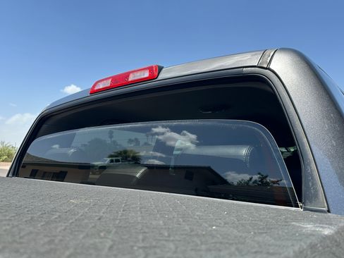 Used 2013 Toyota Tundra 4x4 CrewMax w/ Tow Pkg image 18