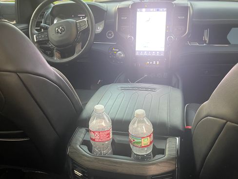 Used 2025 RAM 1500 Limited w/ Off Road Group image 18