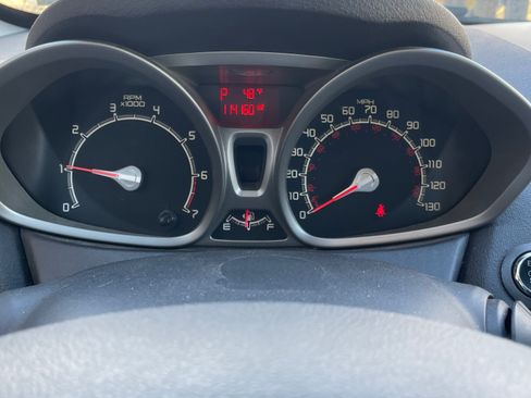 Used 2012 Ford Fiesta SES image 11