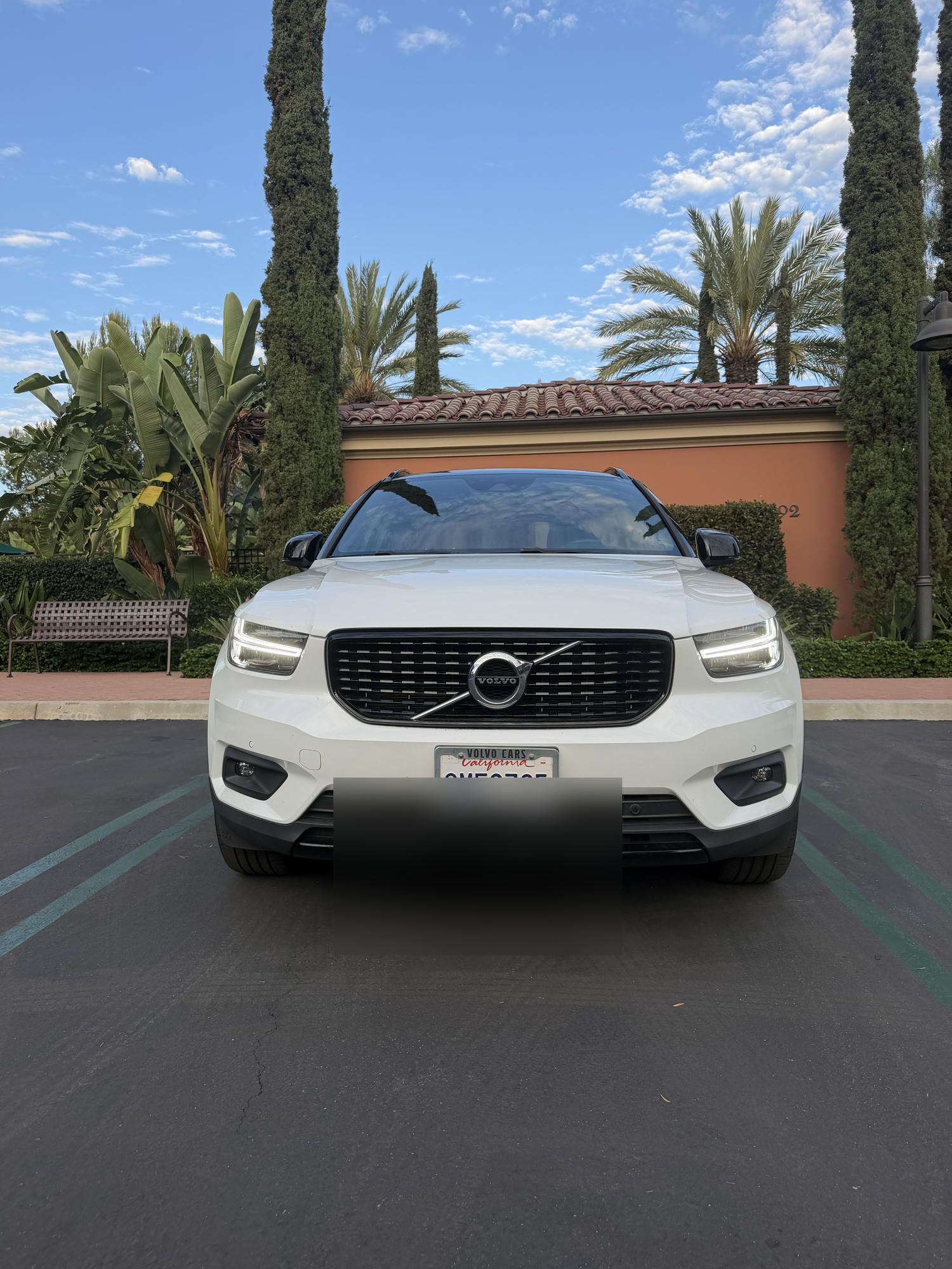 Used 2020 Volvo XC40 T5 R-Design AWD/4WD image 4