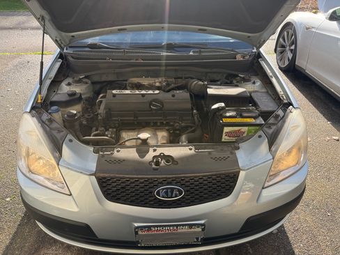 Used 2009 Kia Rio5 w/ PWR Pkg image 19