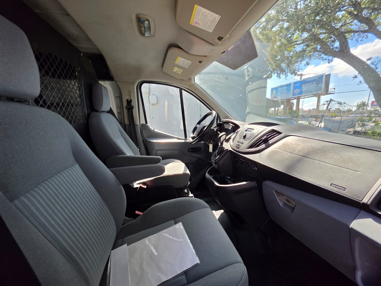 Used 2015 Ford Transit 250 148 Low Roof RWD image 4