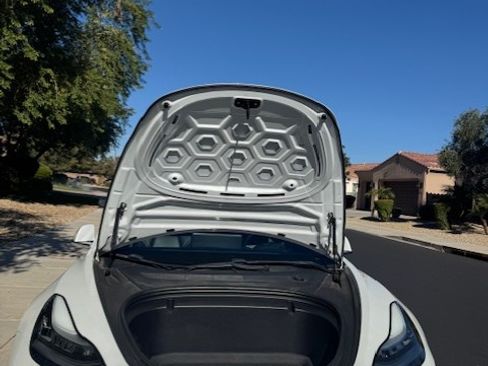 Used 2020 Tesla Model 3 Long Range image 9