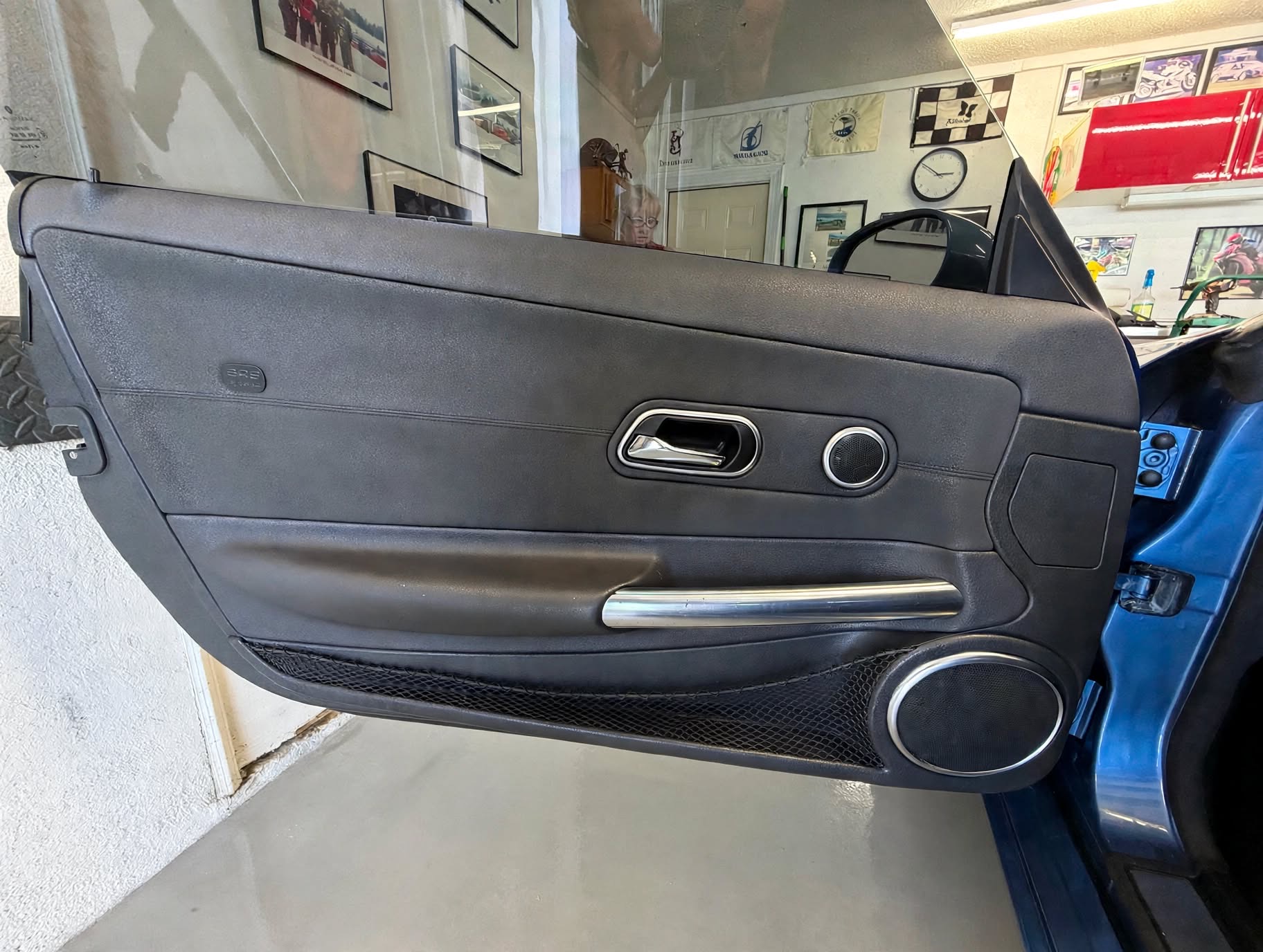 Used 2005 Chrysler Crossfire SRT-6 RWD image 9