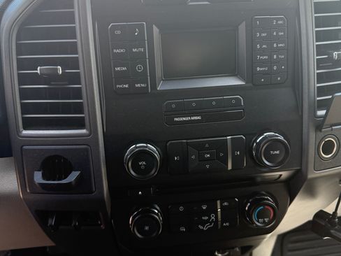 Used 2017 Ford F350 XL w/ Power Equipment Group RWD image 5
