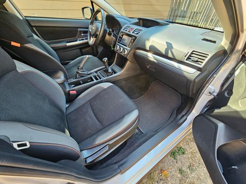 Used 2017 Subaru Crosstrek 2.0i Premium w/ Popular Package #2 image 10