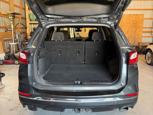 Used 2019 Chevrolet Equinox LT AWD/4WD image 6