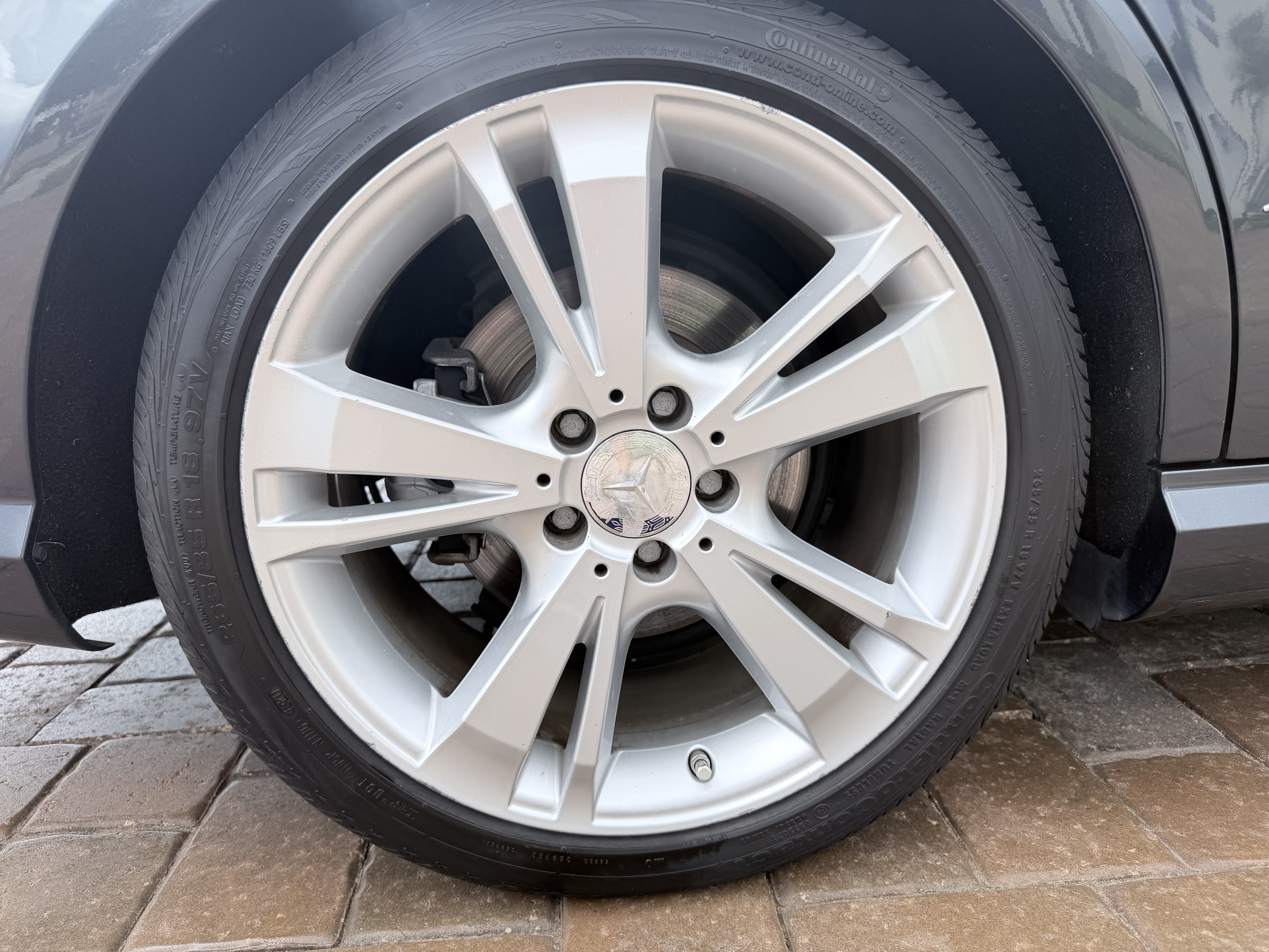 Used 2013 Mercedes-Benz E 350 Sedan image 18