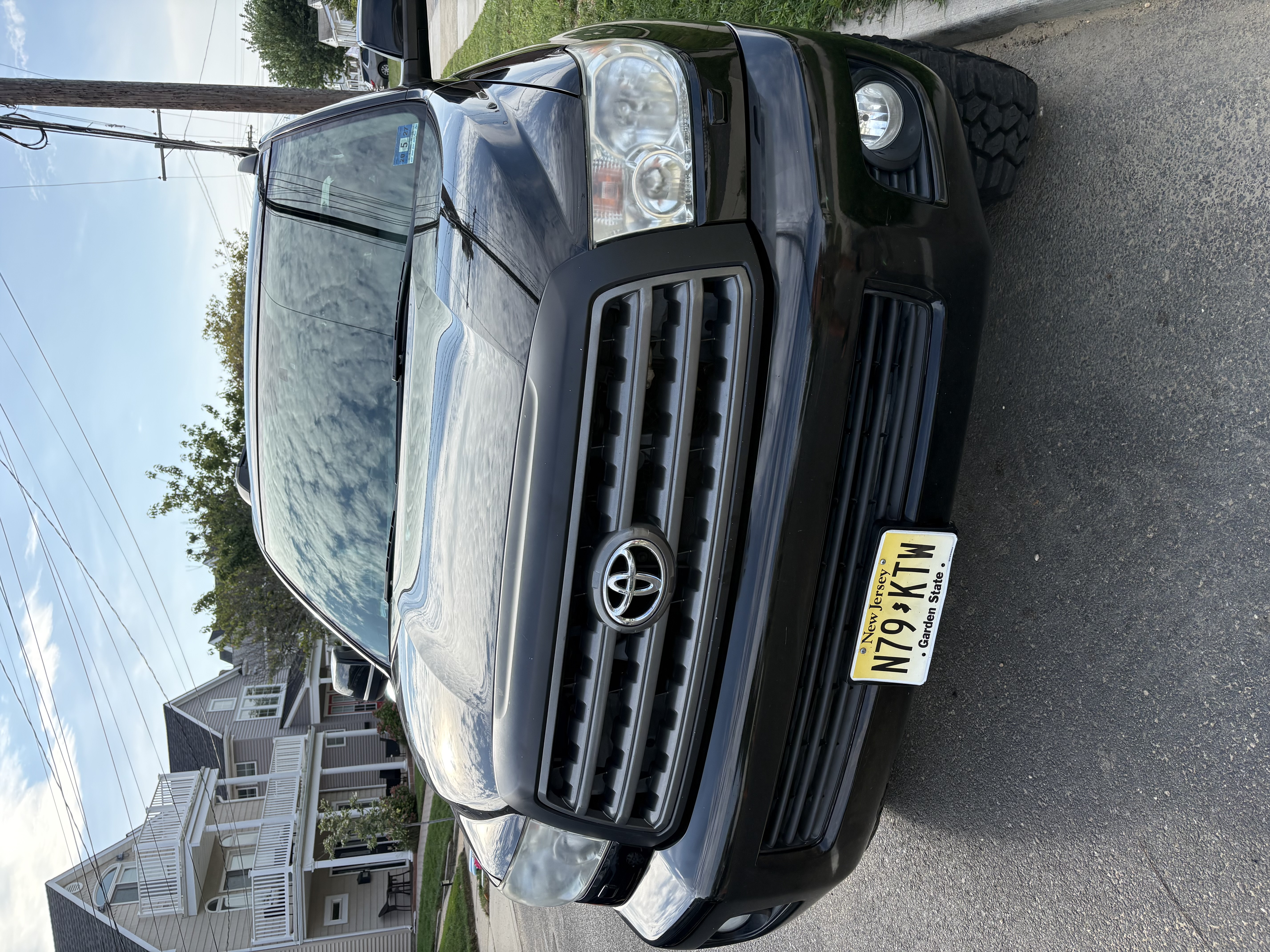 Used 2015 Toyota Sequoia SR5 w/ Premium Package AWD/4WD image 9