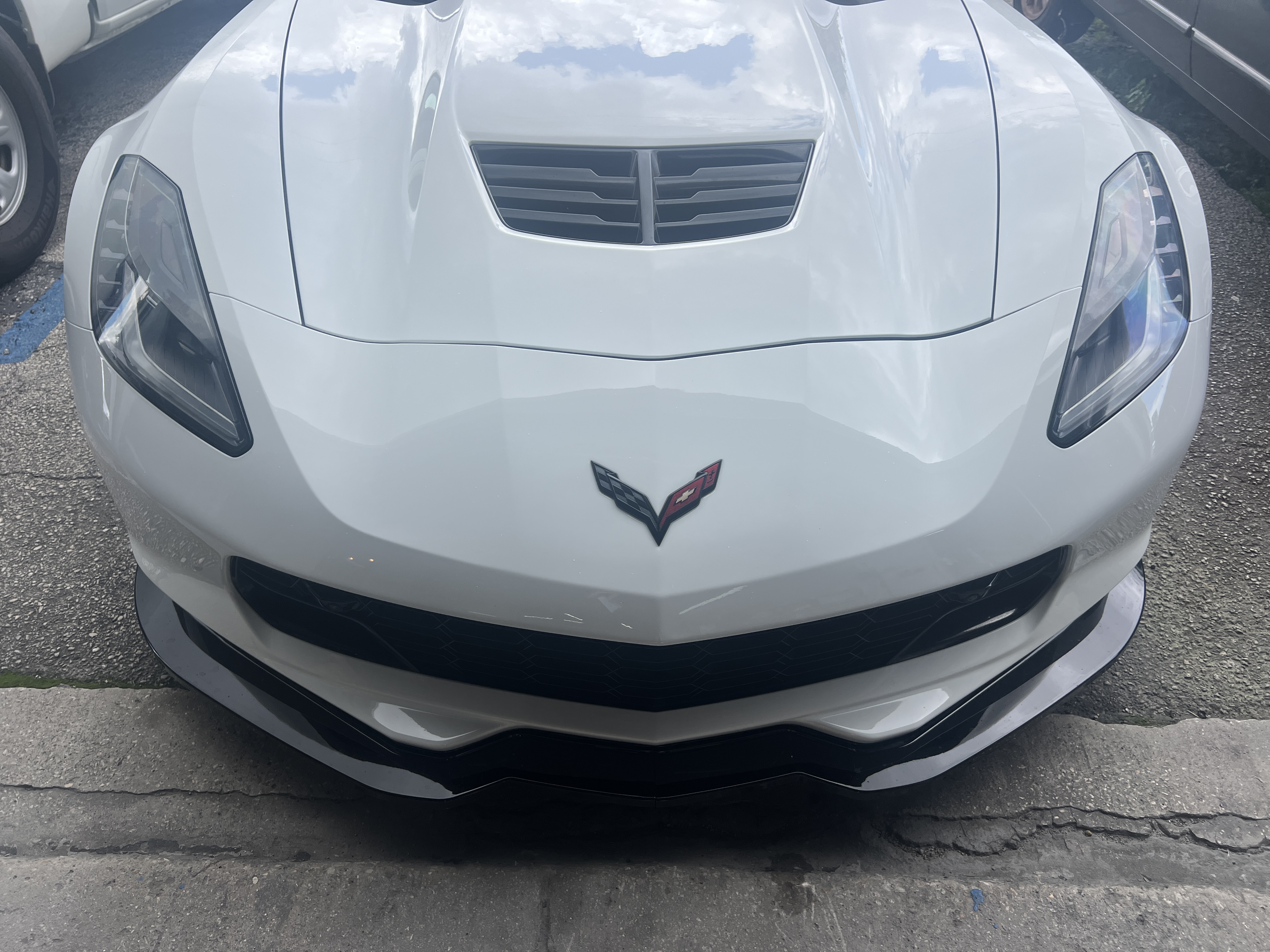 Used 2016 Chevrolet Corvette Z06 w/ 2LZ Preferred Equipment Group RWD image 5