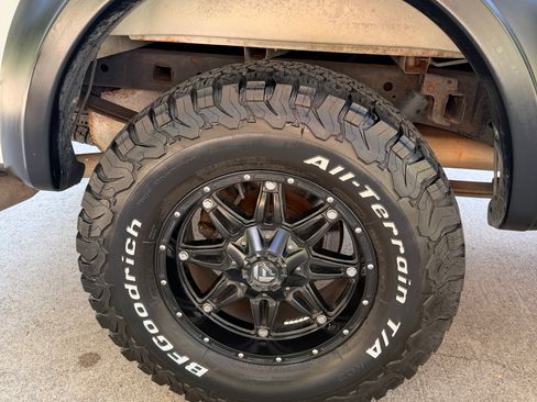 Used 2013 Ford F150 XLT AWD/4WD image 13