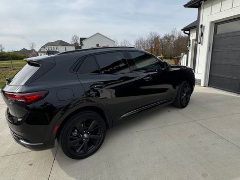 Used 2022 Buick Envision Essence w/ Technology Package II image 5