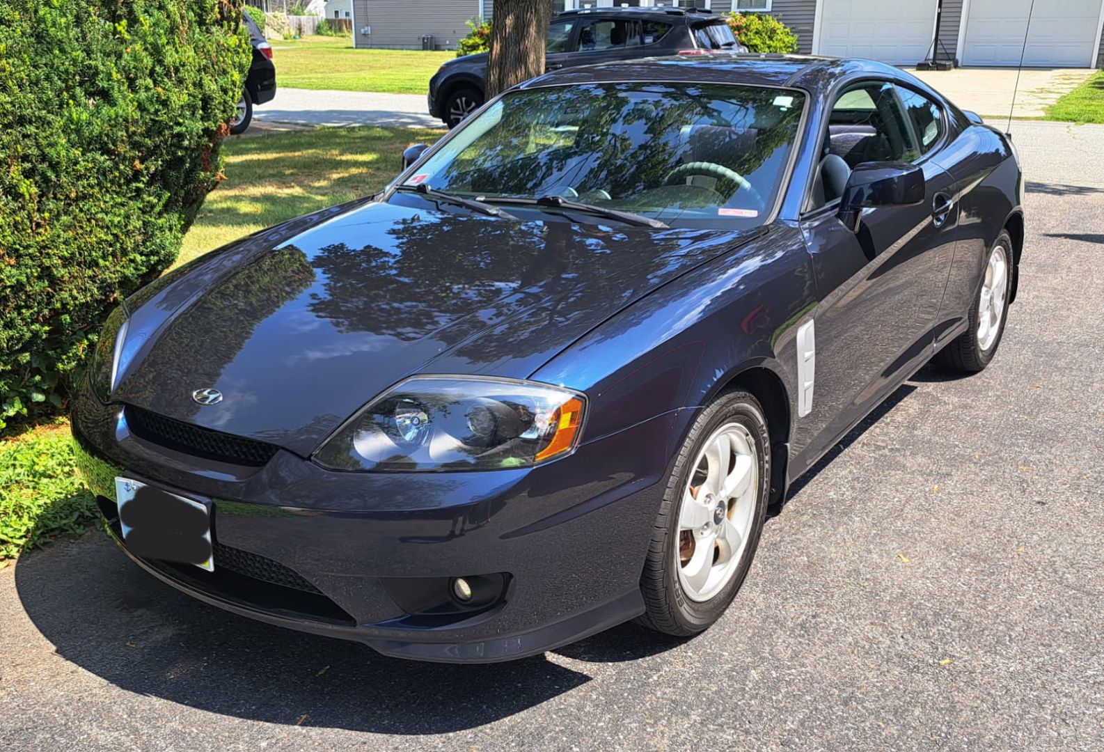 Used 2006 Hyundai Tiburon GS FWD image 1