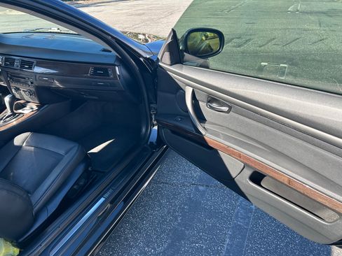 Used 2011 BMW 328i Coupe image 14