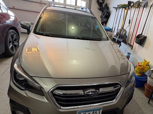 Used 2018 Subaru Outback 3.6R Limited image 4