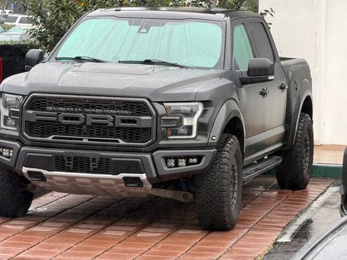 Used 2017 Ford F150 Raptor w/ Equipment Group 802A Luxury image 13