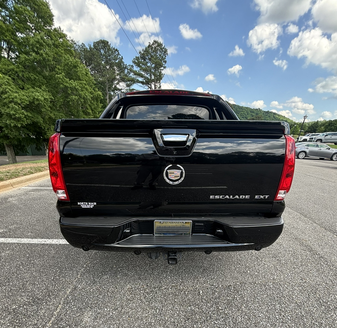 Used 2007 Cadillac Escalade EXT w/ Information Package AWD/4WD image 22