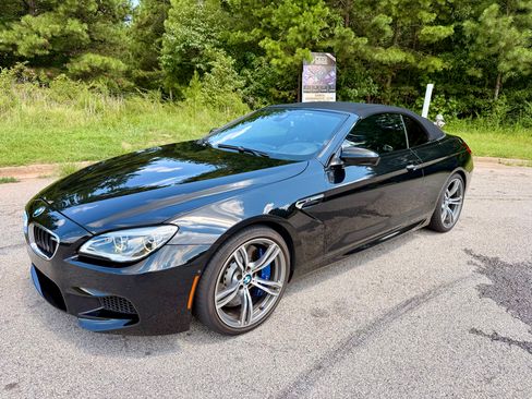 Used 2016 BMW M6 Convertible RWD image 12