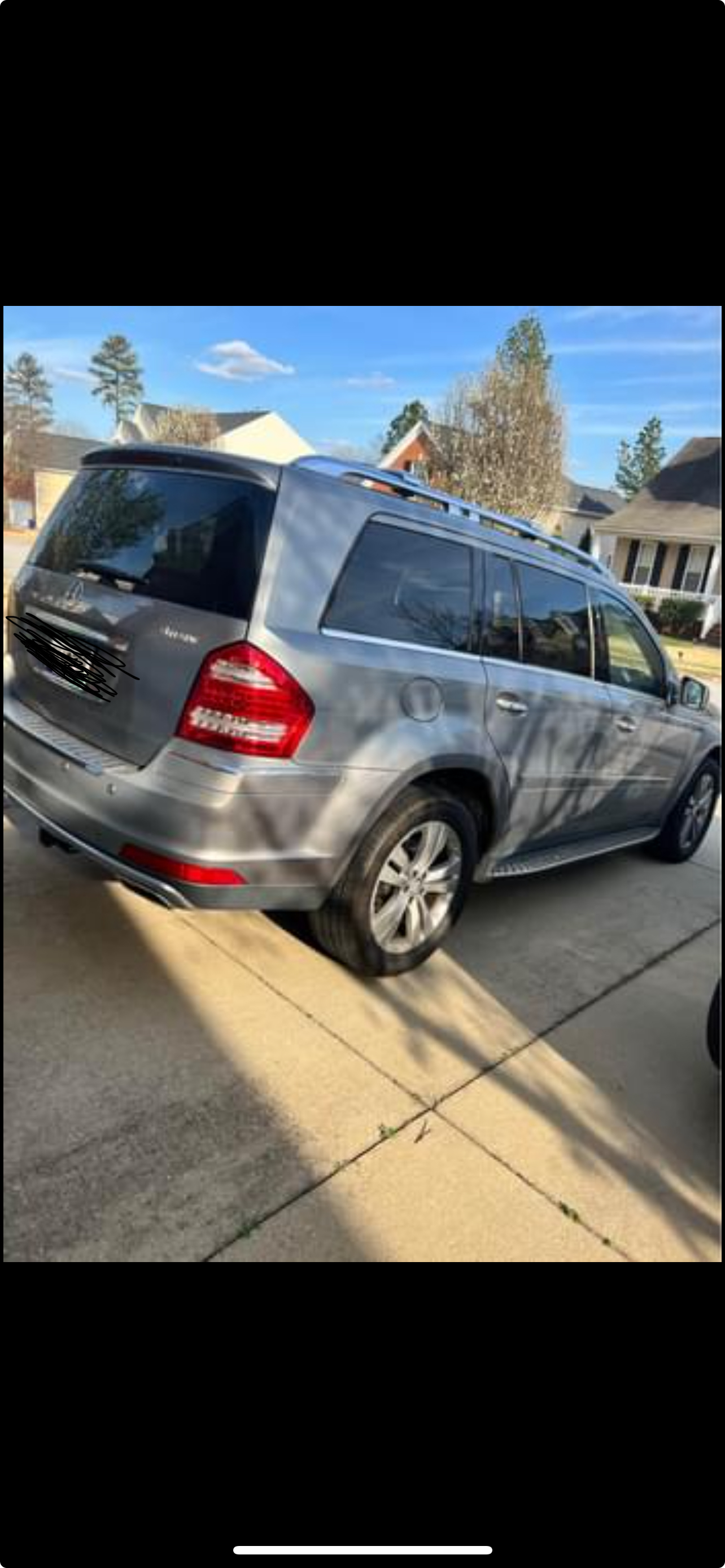 Used 2011 Mercedes-Benz GL 450 4MATIC image 1