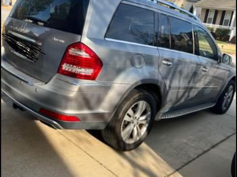 Used 2011 Mercedes-Benz GL 450 4MATIC image 1