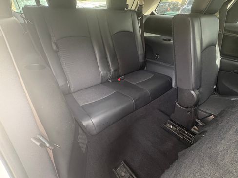 Used 2015 Dodge Journey Crossroad w/ Flexible Seating Group FWD image 12