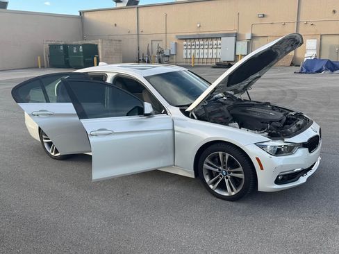 Used 2016 BMW 340i xDrive Sedan image 13