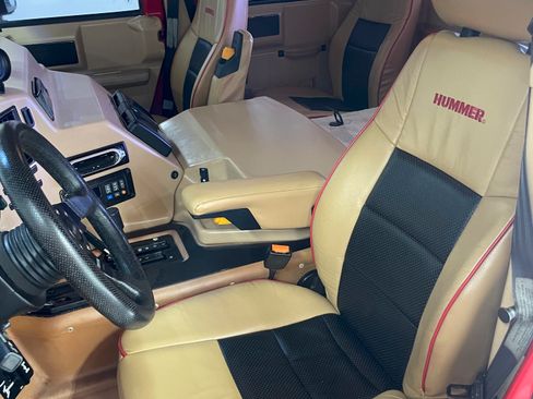 Used 1995 HUMMER H1 4-Door Hard Top image 3