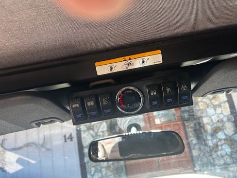 Used 2016 Jeep Wrangler Unlimited Sport image 5