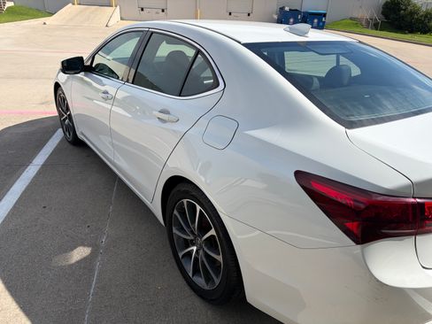Used 2015 Acura TLX V6 w/ Technology Package FWD image 11