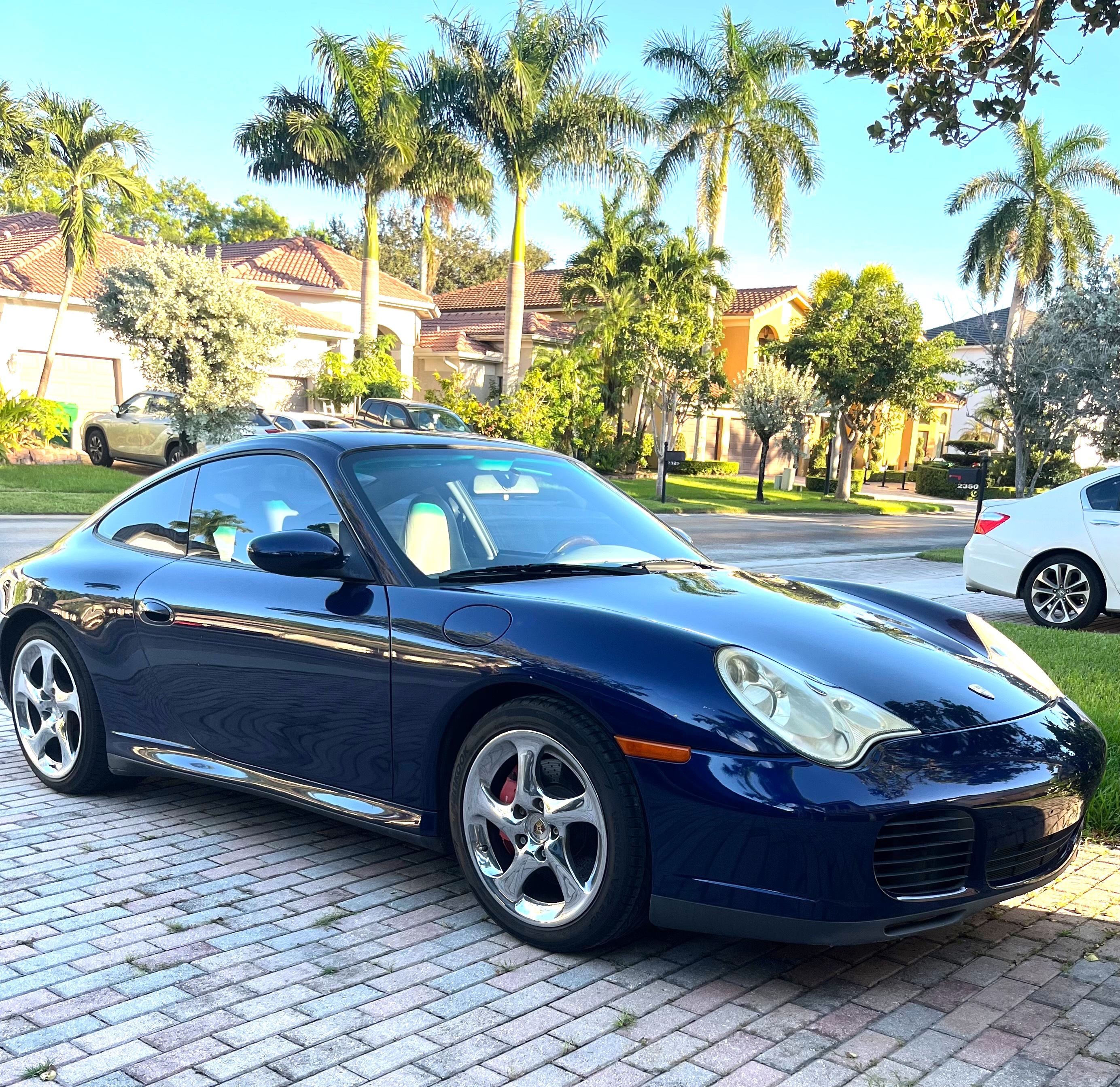 Used 2002 Porsche 911 Carrera 4S AWD/4WD image 19