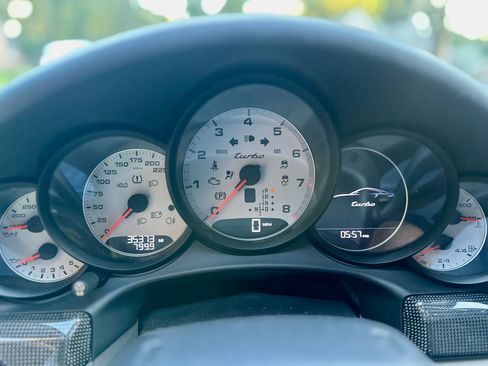 Used 2015 Porsche 911 4 Coupe image 12