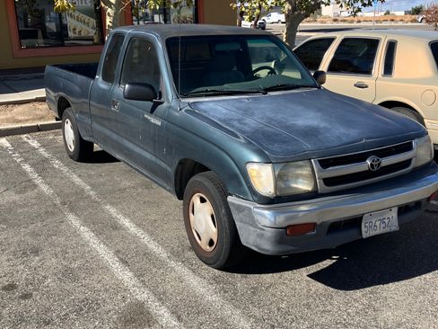 Used 1998 Toyota Tacoma 2WD Xtracab image 11