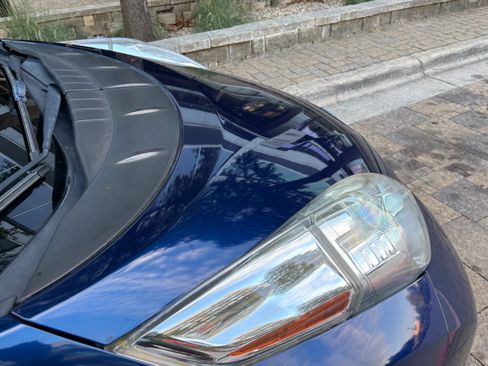 Used 2017 Nissan Leaf SV image 14