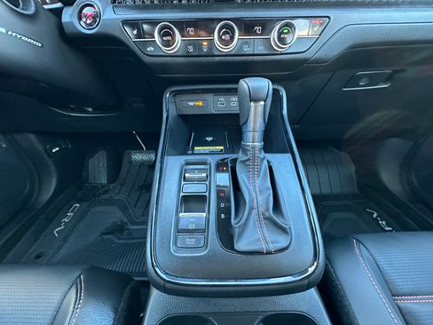 Used 2025 Honda CR-V Sport-L image 11