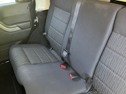 Used 2012 Jeep Wrangler Unlimited Sport AWD/4WD image 12