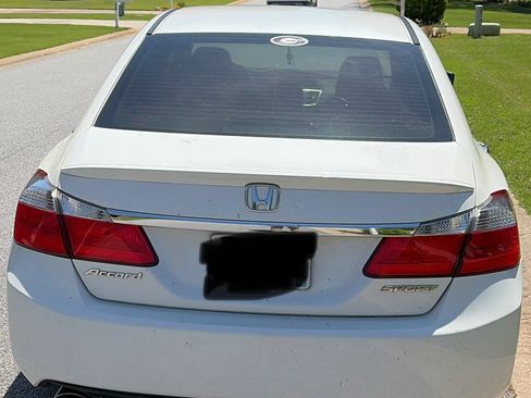 Used 2013 Honda Accord Sport image 7