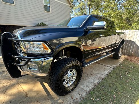 Used 2018 RAM 2500 Longhorn w/ Convenience Group image 2