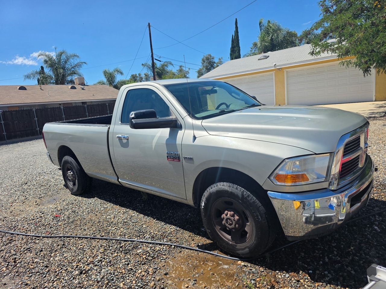 Used 2010 Dodge Ram 2500 Truck SLT RWD image 2
